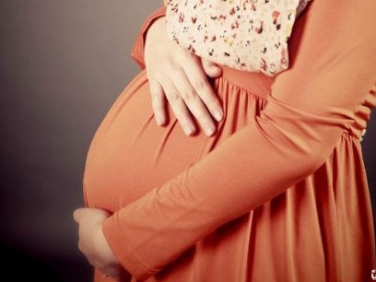 تفسير رؤية الارملة حامل في المنام