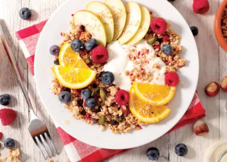 ابدأ يومك صح: 5 أطعمة لفطور متوازن وصحي