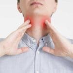 علاج التهاب الحلق الشديد في المنزل